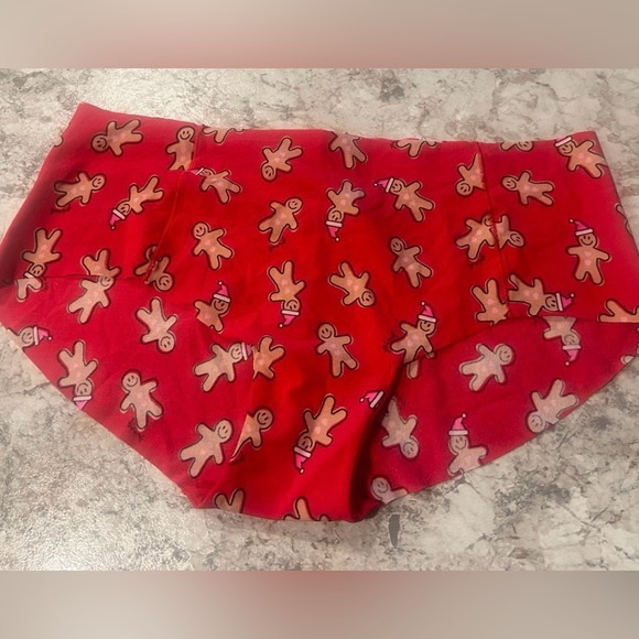 VS PINK HOLIDAY CHRISTMAS PANTY LARGE NWT GINGERBREADS - Picture 1 of 4
